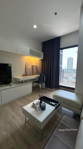 living room and bedroom of Urbano Absolute Sathon-Taksin
