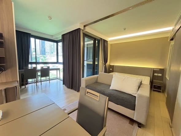 bedroom of URBITIA Thonglor
