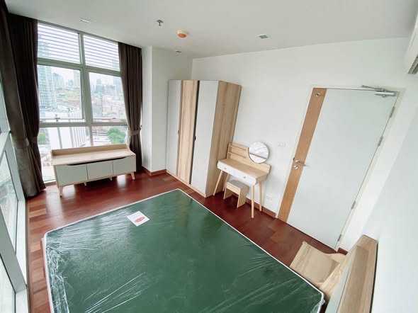 bedroom and room interior of Vertiq Rama 4 – Siam