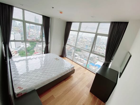 bedroom and room interior of Vertiq Rama 4 – Siam