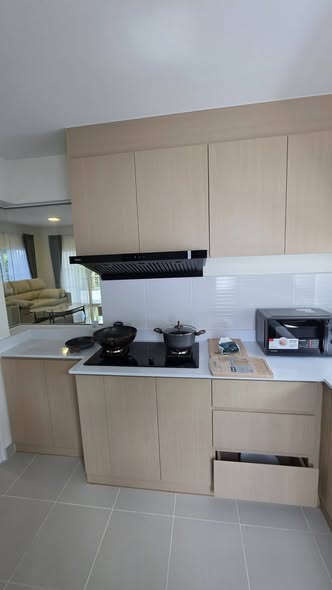 kitchen of Villaggio 3 Srinakarin-Bangna