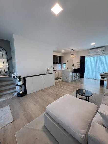 living room of Villaggio 3 Srinakarin-Bangna