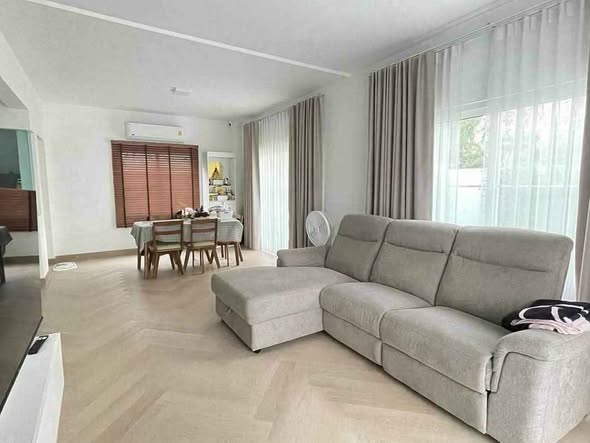 bedroom and living room of Villaggio Srinakarin-Bangna 2
