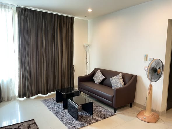 living room and bedroom of Watermark Chao Phraya