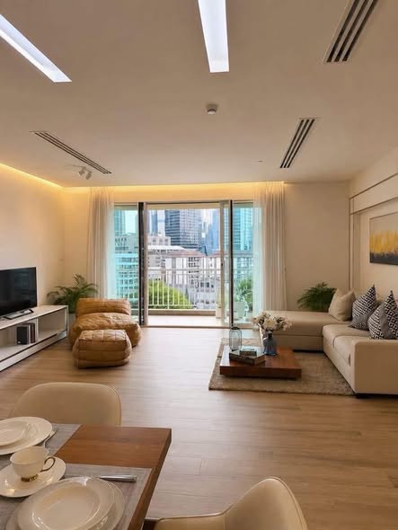 living room of Wilshire Condominium