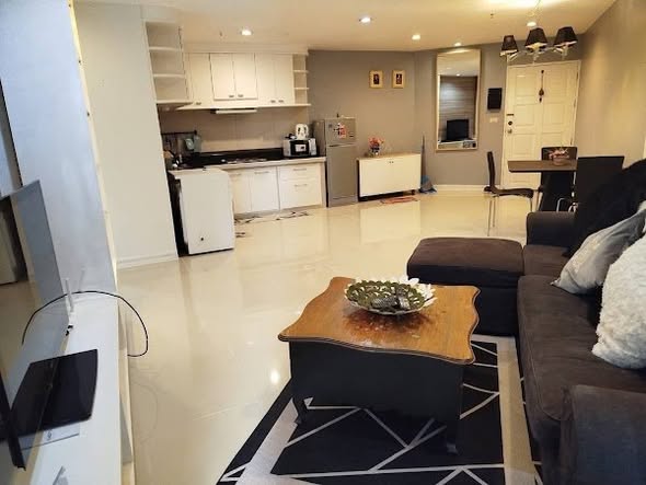living room of Witthayu Complex