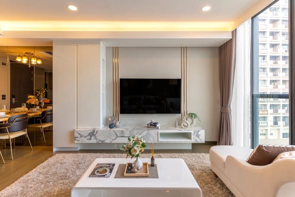 living room of Wyndham Residence Bangkok (Asok)