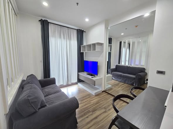 living room and bedroom of WYNE by Sansiri