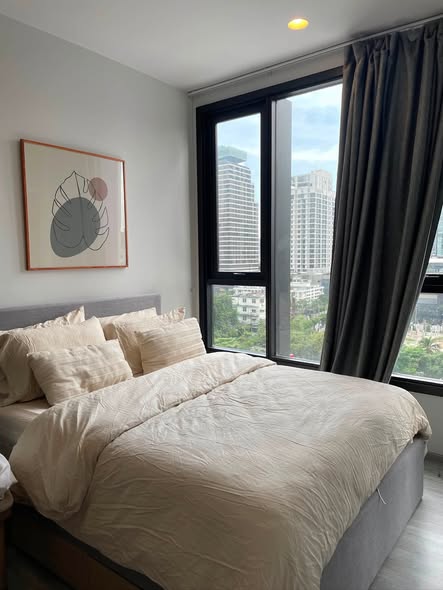 bedroom and room interior of XT Ekkamai