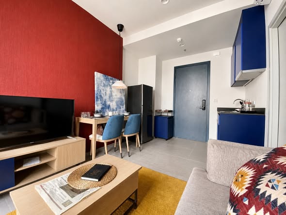 living room of XT Ekkamai