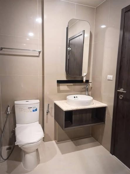 bathroom of XT HUAIKHWANG