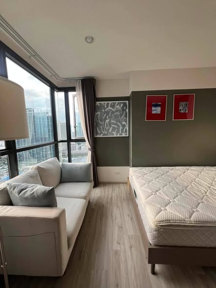 bedroom and living room of XT HUAIKHWANG