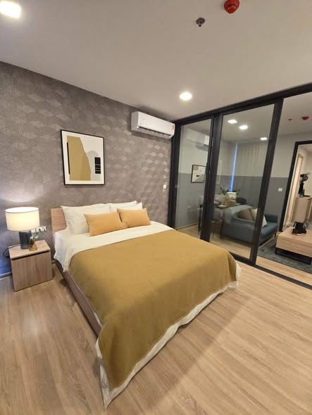 bedroom and room interior of XT Phayathai
