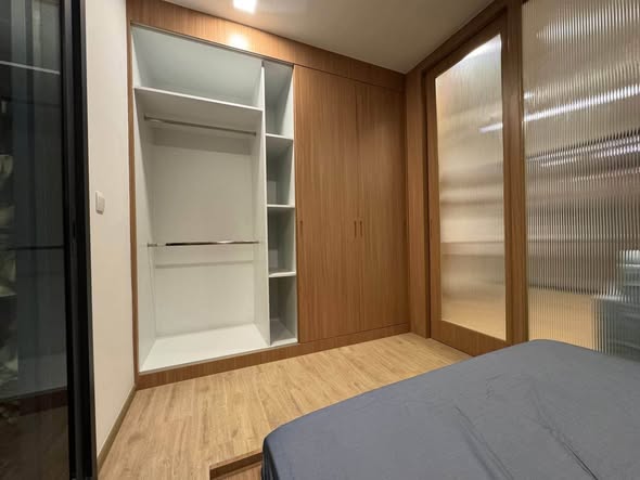 bedroom and room interior of XT Phayathai