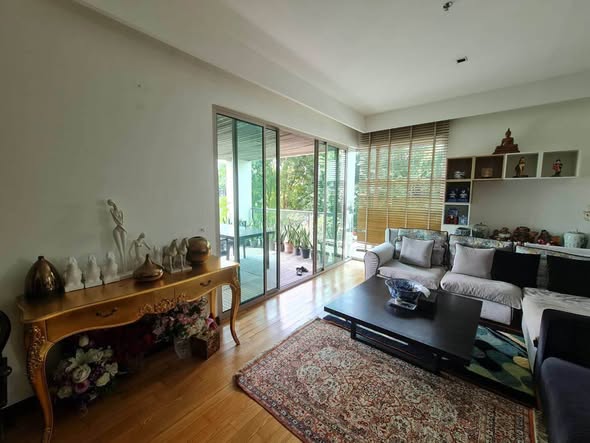 living room of Zenithar Penthouse