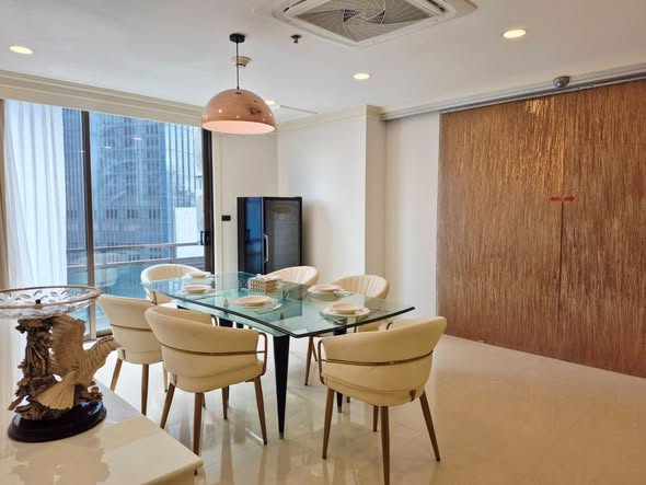 living room of Zenithar Penthouse