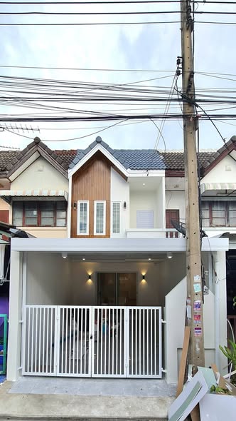 หมู่บ้านทำเลทอง1