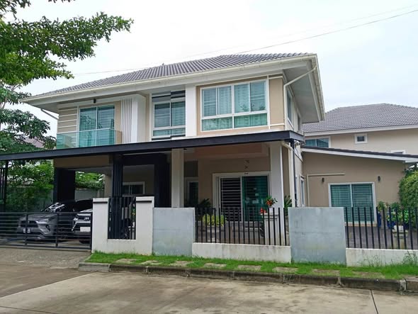 บ้านกาญจน์กนก 12 (Baan Karnkanok 12)