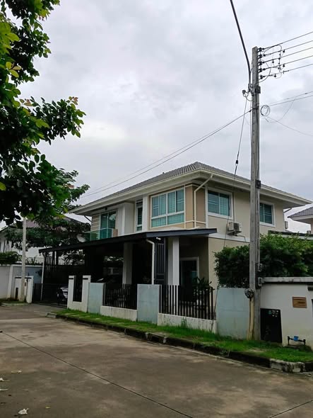บ้านกาญจน์กนก 12 (Baan Karnkanok 12)