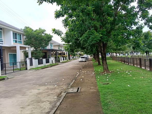 บ้านกาญจน์กนก 12 (Baan Karnkanok 12)