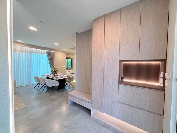 living room and room interior and kitchen of มัณฑนา บางนา กม.15 | MANTANA Bangna km. 15