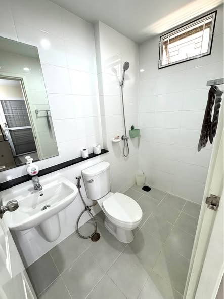bathroom of 1.Areeya Como Primo