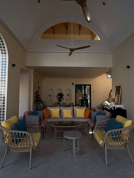 living room of ขายทาวน์โฮม สูง 2 ชั้น พื้นที่ 20 ตร.ว. 3 นอน 2 น้ำ 1 ครัว เดอะเมโทร รัตนาธิเบศร์
