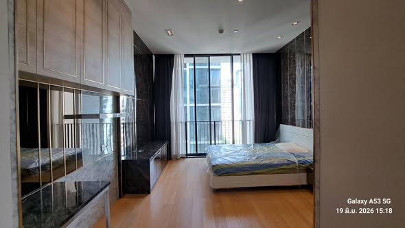 bedroom and room interior of 28 Chidlom