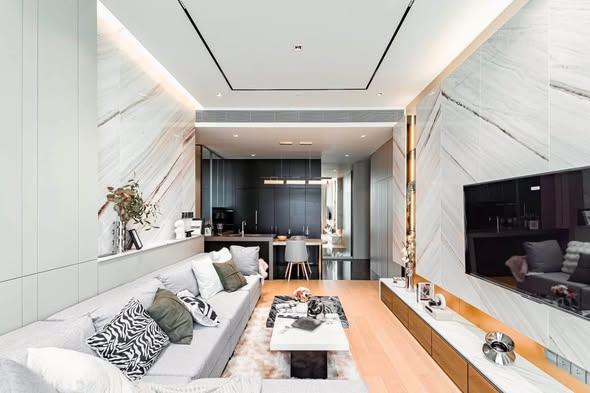 living room of 28 Chidlom