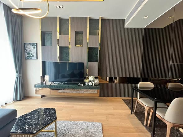 living room of 28 Chidlom