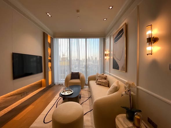 living room of 28 Chidlom