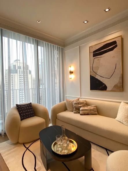 living room of 28 Chidlom