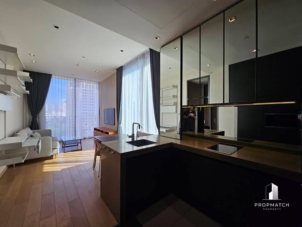 living room and kitchen of 28 Chidlom