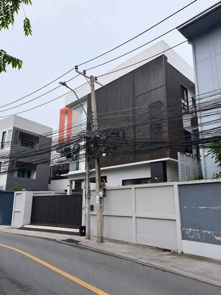 บ้าน3ชั้น