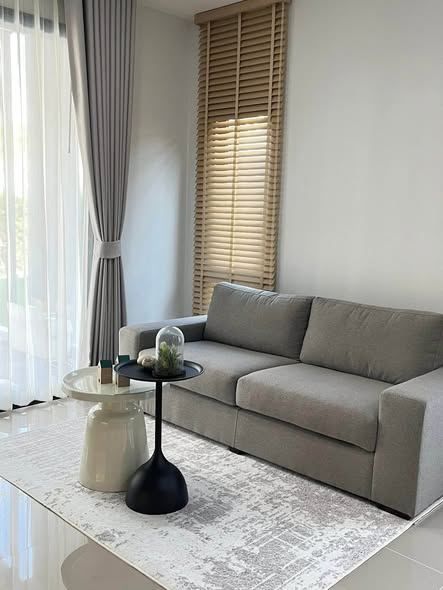 living room of พลีโน่ สุขุมวิท-บางนา 3 Pleno Sukhumvit-Bangna 3