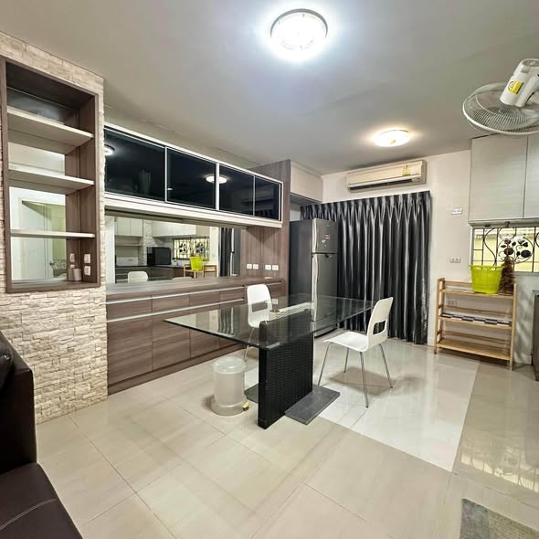 room interior of ทาวน์โฮม 3 ชั้น