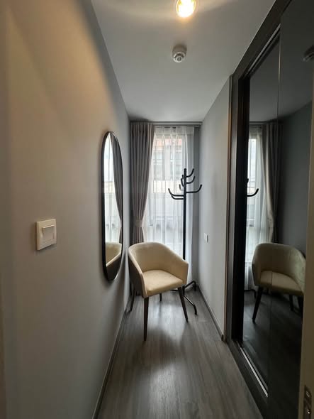 bedroom of 30 Post & Pay