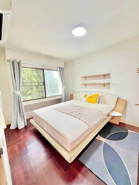 bedroom of ร้านมินิมาร์ท คอนโดบ้านสวนธนรัชดา36