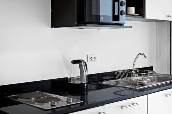 kitchen of 39 Boulevard Executive Residence