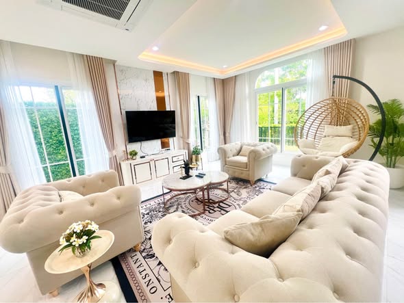 living room of แกรนดิโอ บางนา กม.5