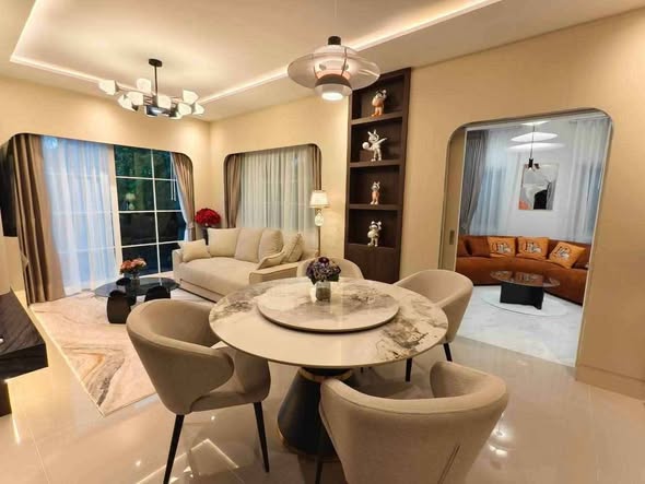 living room and room interior of แกรนดิโอ บางนา กม.5