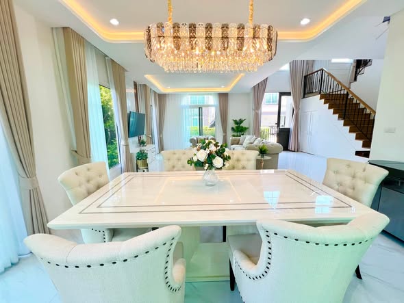 room interior of แกรนดิโอ บางนา กม.5