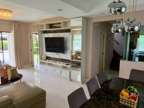 living room of มัณฑนา บางนา กม 7