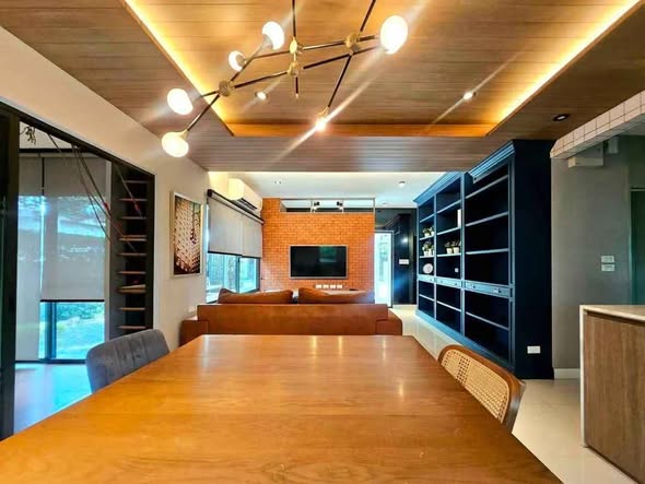 room interior of มัณฑนา บางนา กม 7
