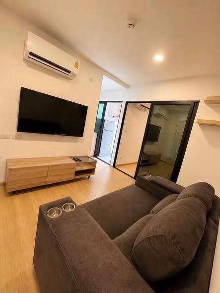 living room of ชีวาทัย ฮอลล์มาร์ค ลาดพร้าว – โชคชัย 4 (เฟส 2)