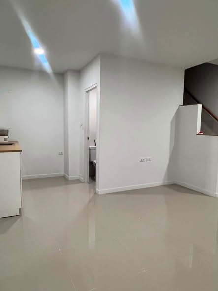 บ้านลุมพินี ทาวน์เพลส สุขุมวิท – ศรีนครินทร์ Lumpini Townplace Sukhumvit – Srinakarin