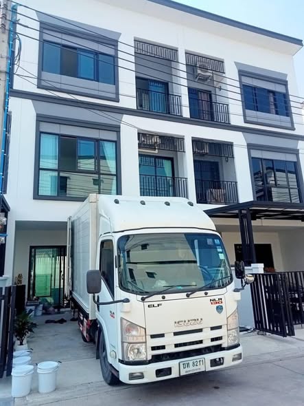 บ้านลุมพินี ทาวน์เพลส สุขุมวิท – ศรีนครินทร์ Lumpini Townplace Sukhumvit – Srinakarin