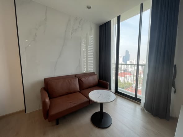living room of โนเบิล รีโคล – Noble Recole