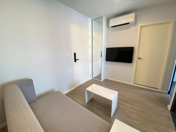 bedroom and room interior of บลู สุขุมวิท 89 | blue Sukhumvit 89
