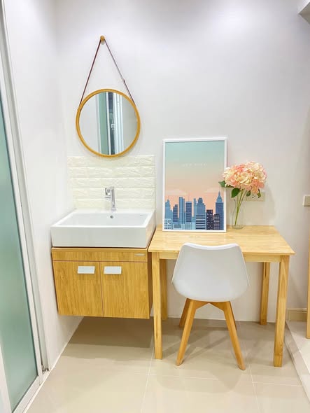 bathroom of A Space ID Asok-Ratchada